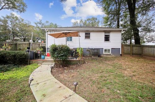 1492 Eastland Rd, Atlanta GA  30316-3437 exterior