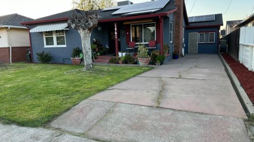 1461 Middlefield Ave, Stockton, CA 95204-4924