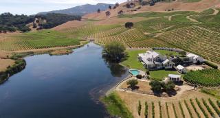 6085 Gordon Valley Rd, Fairfield, CA 94558-8612