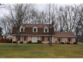 7392 Shadyview Ave, Massillon, OH 44646-9357