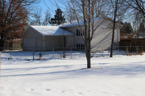 8660 240th Ave, Stacy, MN 55079-1200