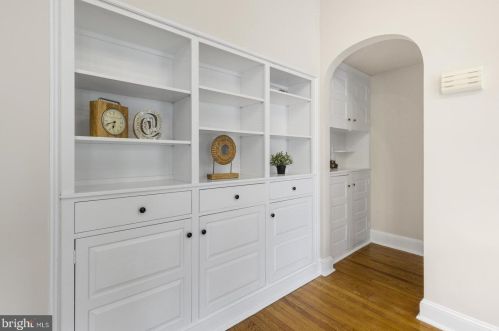 408 19 St, Philadelphia PA  19146-4656 exterior