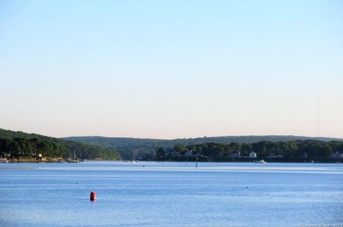 223 Flanders Rd, Niantic CT  06357-1239 exterior