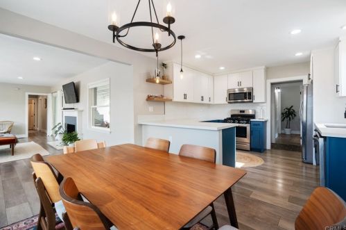 835 Phillips St, Vista CA  92083-7108 exterior