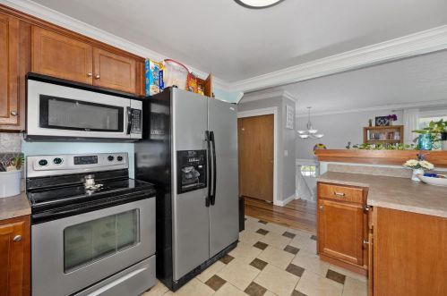 2329 Fairgreen Dr, Cincinnati OH  45238-3230 exterior