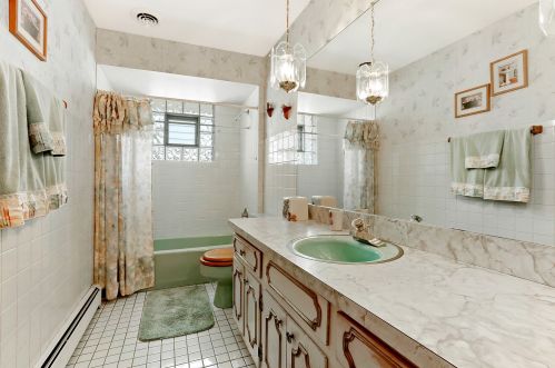 398 Una Ave, Lemont IL  60439-4534 exterior