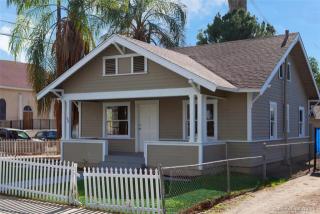2906 9th St, Riverside, CA 92507-4218