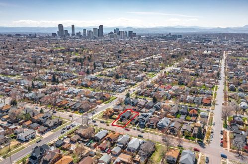 3215 York St, Denver CO  80205-4164 exterior