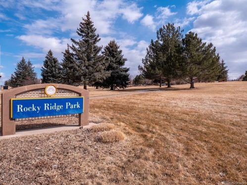 16316 Alabama Dr, Aurora CO 80017-4158 exterior