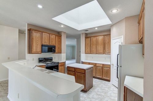 14911 Bescott Dr, Austin TX  78728-5728 exterior