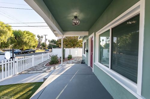 4241 Cedar St, Riverside CA  92501-3428 exterior