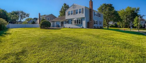 1129 Alden Ln, Buffalo Grove, IL 60089-1306