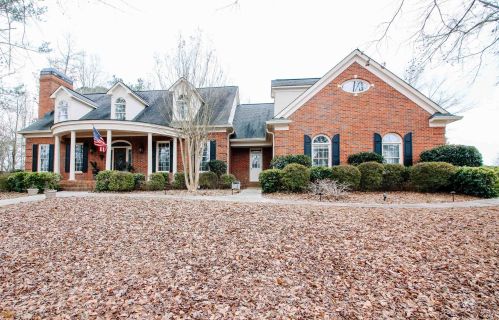 50 Torrey Pines Ct, Newnan, GA 30265-2094