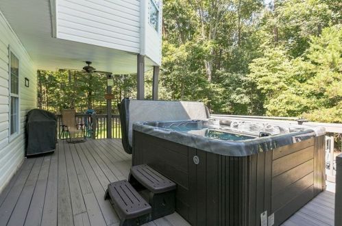 644 Kerry Dr, Big Canoe GA  30143-8387 exterior