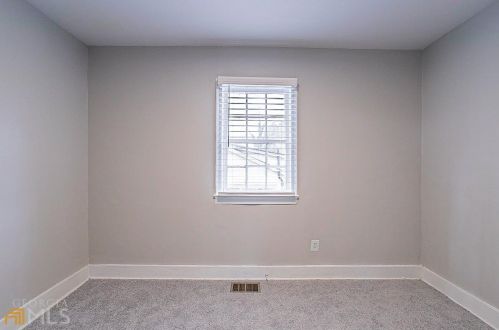 2279 Carver Cir, Atlanta GA  30314-2556 exterior
