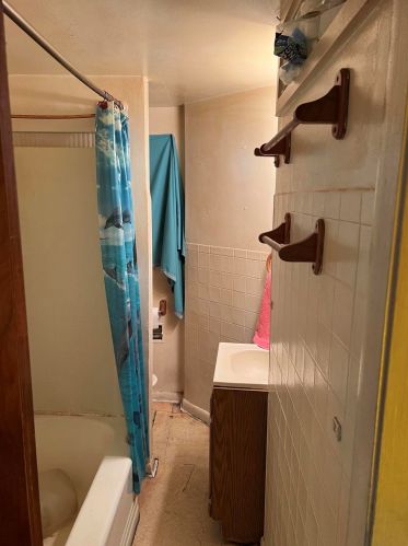 1701 Home Rd, Springfield OH  45504-1011 exterior