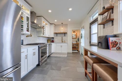 620 Pine St, Lancaster PA  17603-2824 exterior