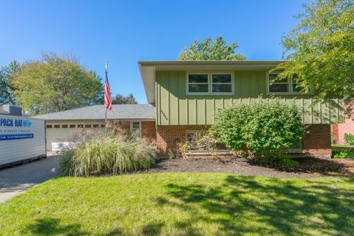 25324 Willow Dr, Plainfield, IL 60544-1625