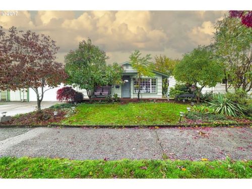 1184 Quinalt, Springfield OR  97477-2753 exterior