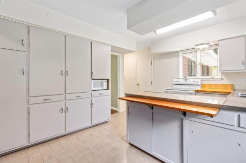 2723 Limestone St, Springfield OH  45503-1115 exterior