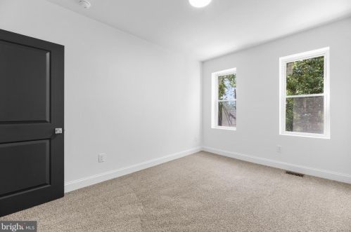 1249 Langham Ave, Camden NJ 08103-2818 exterior