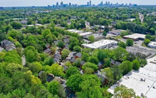 2104 Defoors Mill Dr, Atlanta GA  30318-2368 exterior