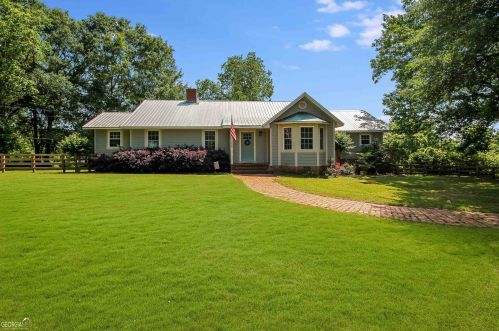 308 Gordon Rd, Newnan, GA 30263-5328