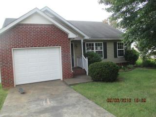 2723 Roscommon Dr, Murfreesboro, TN 37128-7514