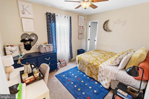 99 Nathaniel Dr, Charles Town WV  25414-1290 exterior