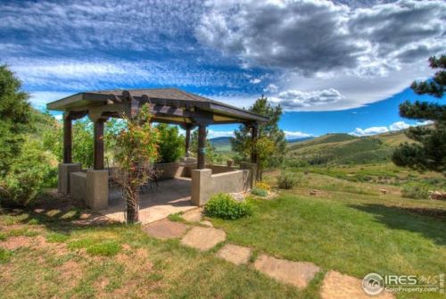 2402 Ponderosa Hl Rd, Lyons CO 80540-8432 exterior