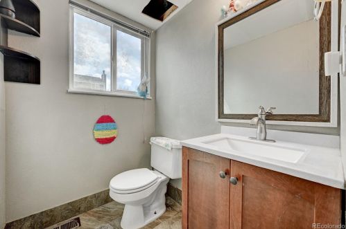 1438 Vaughn Cir, Denver CO  80012-4340 exterior