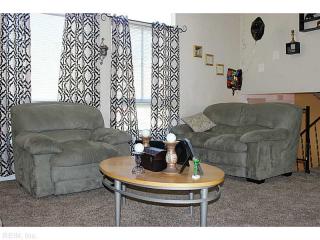 5509 Sandpiper Ln, Norfolk VA  23502-4405 exterior