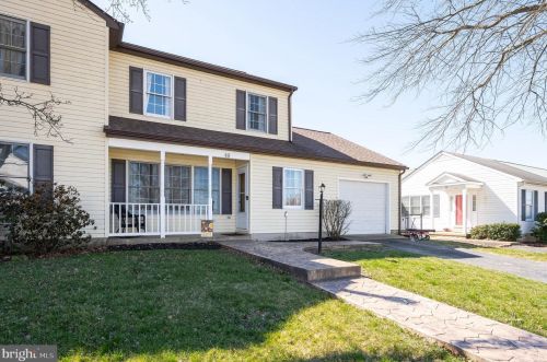 49 Bradford Ct, Charles Town, WV 25414-4208
