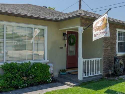 14016 Christine Dr, Whittier, CA 90605-1527