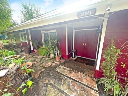 12881 Old Foothill Blvd, Santa Ana, CA 92705-1213