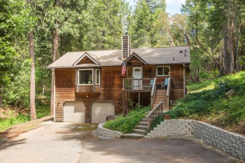 5205 Happy Pines Dr, Michigan Bluff, CA 95631-9646