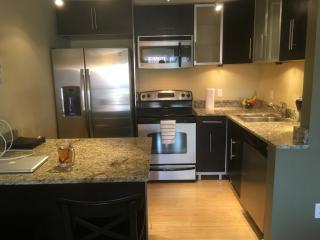 1032 Clarkson St, Denver CO  80218-2758 exterior