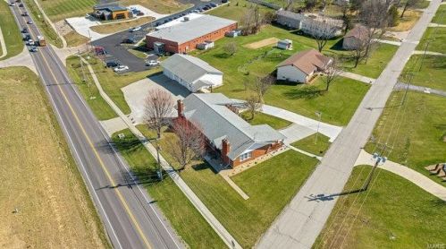 23 Whispering Pine Ln, Pendleton MO  63383-7026 exterior
