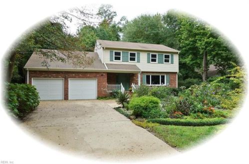 208 Walden Dr, Yorktown, VA 23692-3520