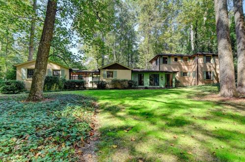 906 Lullwater Rd, Atlanta, GA 30307-1242