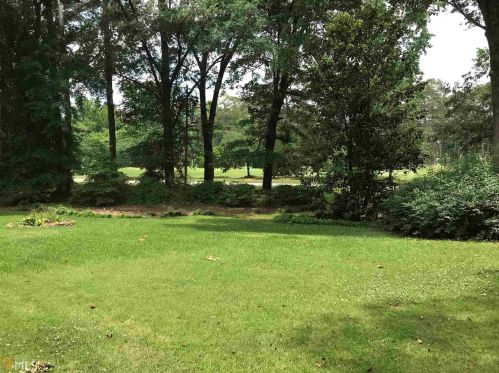 120 Club Dr, Carrollton, GA 30117-4107