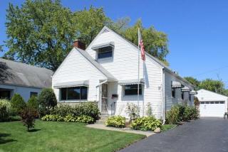 3226 Eakin Rd, Columbus, OH 43204-1705