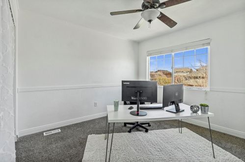 4824 Eaton Park Way, Aurora CO 80016-5926 exterior