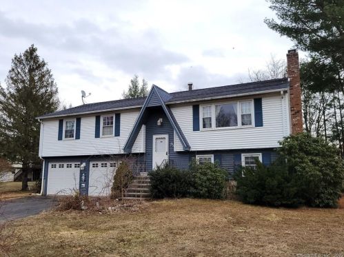34 Wentworth Dr, Wapping, CT 06074-1256