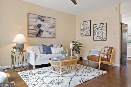 1437 12th St, Philadelphia, PA 19147-4937