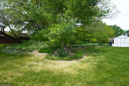 4393 Bear Path Trl, Saint Paul MN  55122-2218 exterior