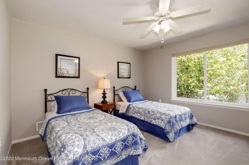 3 Princeton Ct, Tinton Falls NJ 07702-4055 exterior