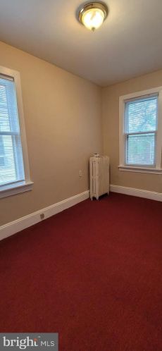 228 Woodlawn Ave, Trenton NJ  08609-1704 exterior