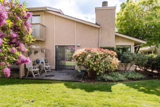 1127 132nd St, Everett, WA 98204-7372
