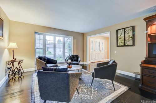 8754 Phillips Pl, Englewood CO 80112-3350 exterior